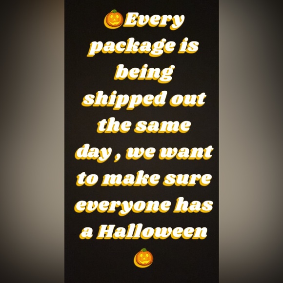 Child Chompin' Daddy Shark Costume with Sound Chip - Picture 5 of 5